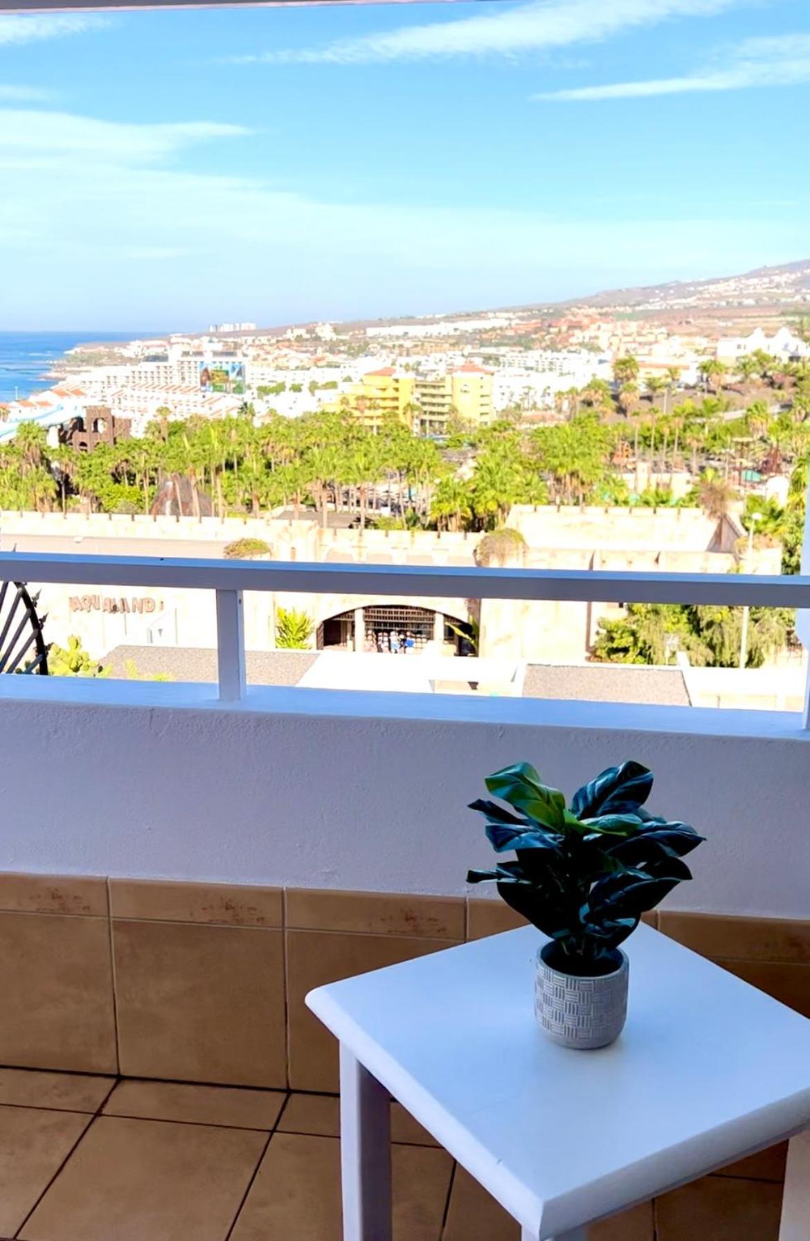 Lovely Sunny Apartment Costa Adeje  Kültér fotó